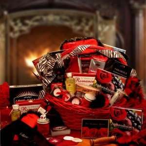  Sexy and Romantic Gift Basket for Couples 