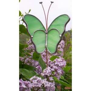  Green Butterfly Garden Stake   Stained Glass: Patio, Lawn 