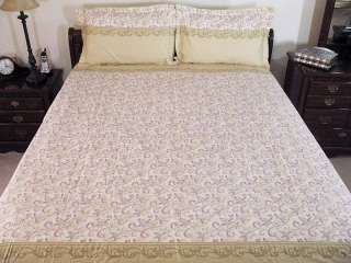   with large Floral motifs, from Jaipur India. Size Queen  100 x 90