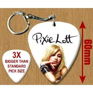  Pixi Lott BIG Guitar Pick Keyring: Musical Instruments