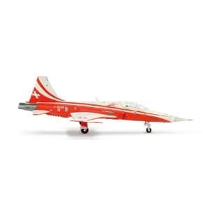   Patrouille Suisse F 5E Tiger II 1/200 Swiss Aerobatic Toys & Games