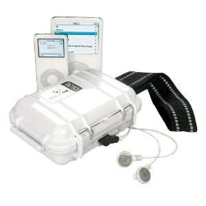  Pelican i1010 Waterproof Case for iPod (White 