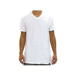  Analog V Neck Tee 3 Pack (Optic White) Medium   Shirts 