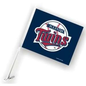  Minnesota Twins Car Flags   Set of Two: Sports & Outdoors