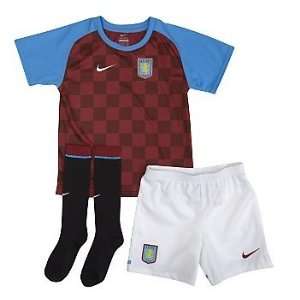 Aston Villa Boys Home Football Kit 2011 12  Sports 