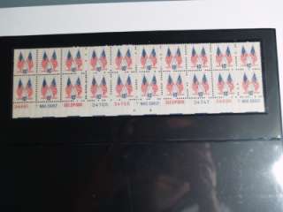 US Stamps UNITED STATES FLAG Plate Block of 4 MNH #1622  