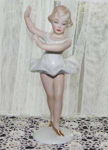 1950s Wallendorf German Hand Painted Porcelain Dancing Deco Girl 