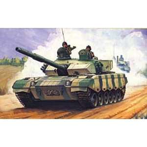  82464 1/35 PLA ZTZ 96 MBT Tank Toys & Games