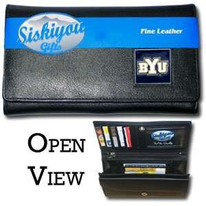 BYU Cougars College Womens Wallet:  Sports & Outdoors