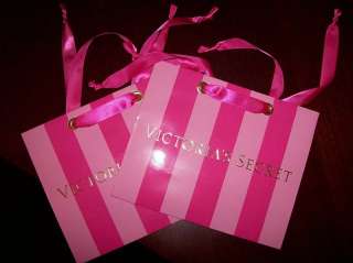 VICTORIAS SECRET 2 PACK OF 7.5 x 6.25 GIFT BAGS  