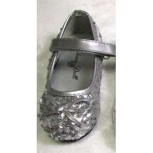  Sparkly Girls Shoes in Silver by China Doll: Toys & Games