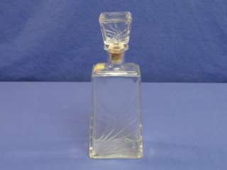 Vintage Glass Liquor Decanter S66  