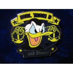  Armed Forces Collection (Donald), Hidden Mickey 