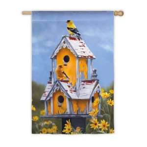  House Size Flag,House Hunting: Patio, Lawn & Garden