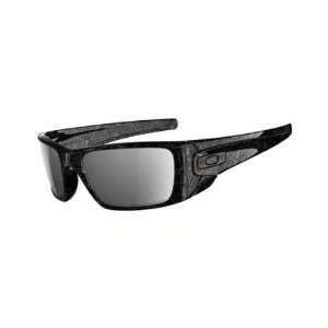  Oakley Sunglasses FUEL CELL Sunglasses, Black Lens 