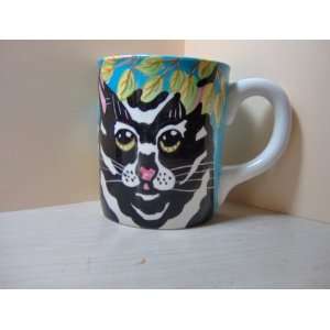  Black & White Cat Coffee Mug: Kitchen & Dining
