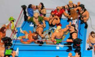   Titan Wrestlers & Wrestling Ring Vintage WWF WWE Action Figures  