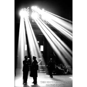  Chicago Union Station, c1943   24x36 Poster Everything 