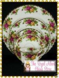 ROYAL ALBERT OLD COUNTRY ROSE 8 PLATE*  