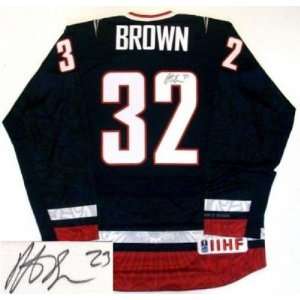 Dustin Brown Signed Jersey   Team Usa Nike Nike: Sports 