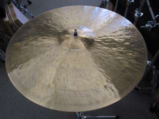 Istanbul Agop 30th Anniversary Ride Cymbal   20   2002 grams   VIDEO 
