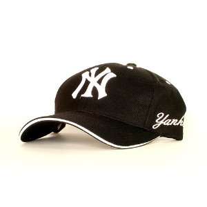    New York Yankees MLB Black Adjustable Hat: Sports & Outdoors
