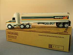   Holiday 1997 Die Cast Metal 1/64 Mapco Express Cab w/ Tanker  
