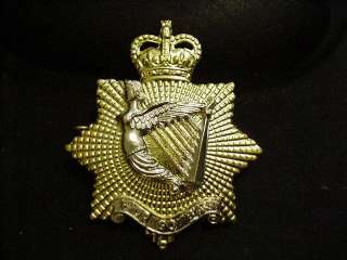 Canada Canadian THE IRISH REGIMENT brass cap badge QC  