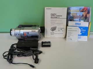 Sony Digital Handycam DCR TRV740 NTSC Digital Video Camera Recorder 