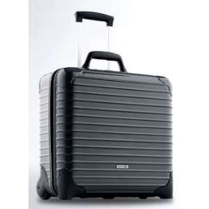  Rimowa Salsa Deluxe Business Trolley Glossy Black 