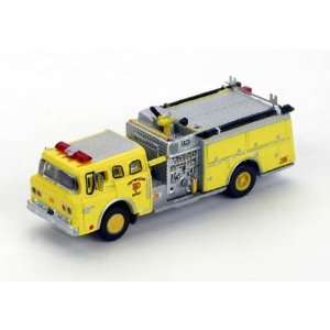    N RTR Ford C Fire Truck Fire Protection District Toys & Games